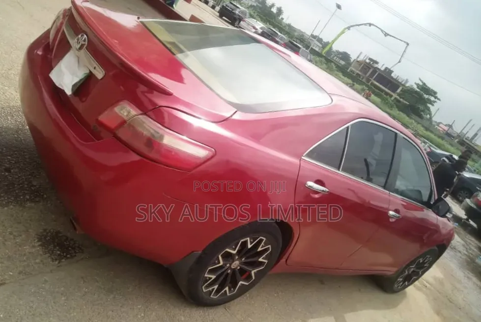 Toyota Camry LE 4dr Sedan (2.4L 4cyl 5A) 2009 Red