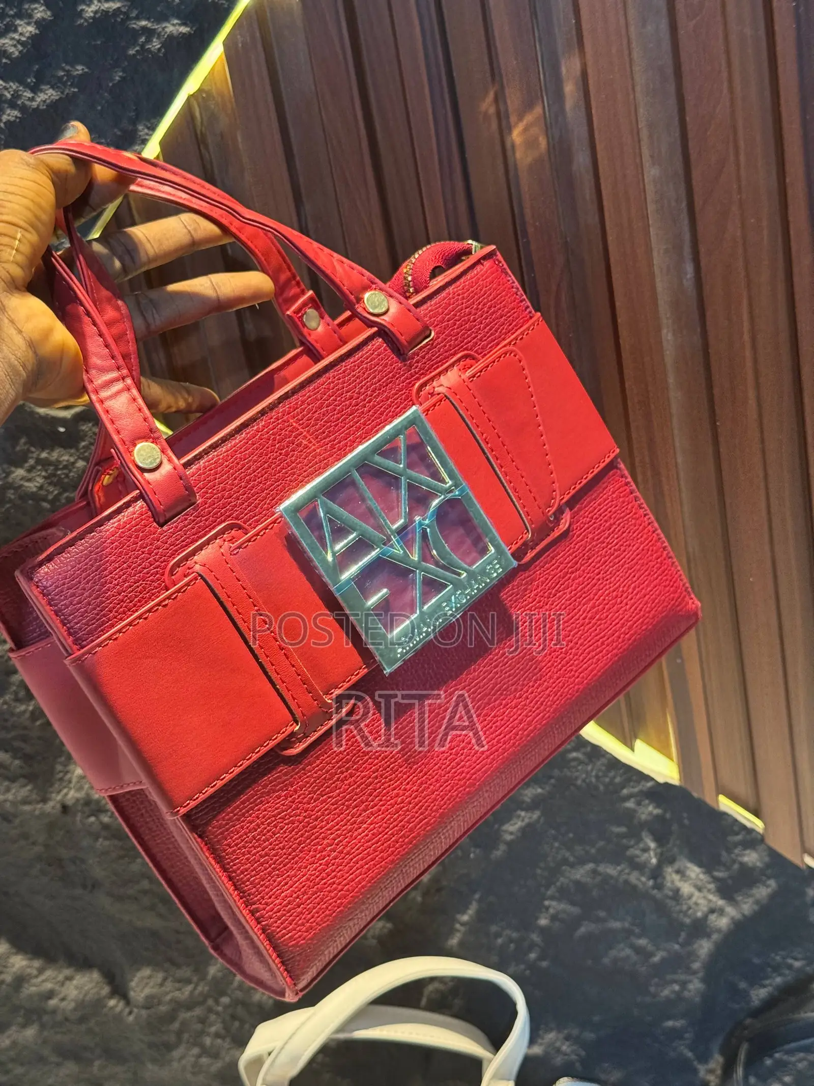 Mani Bag Black