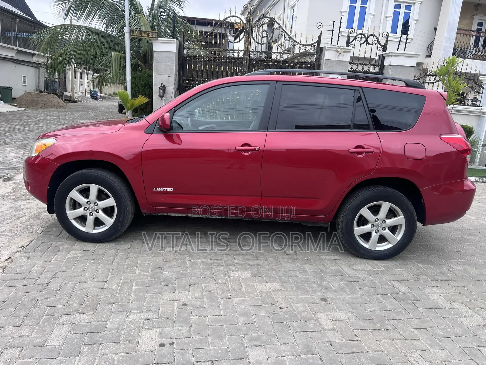 Toyota RAV4 Limited V6 4x4 2009 Red