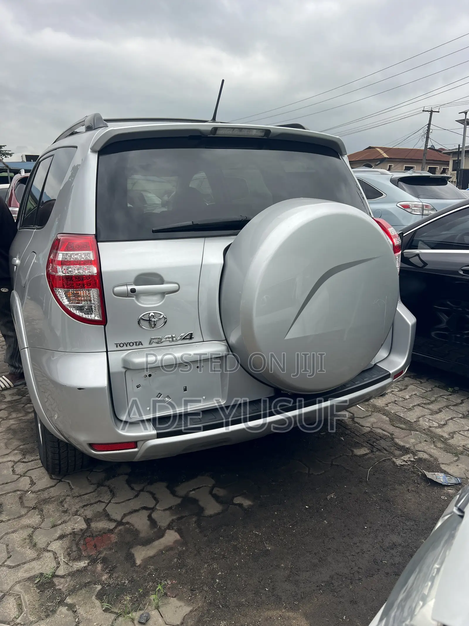 Toyota RAV4 2010 Silver