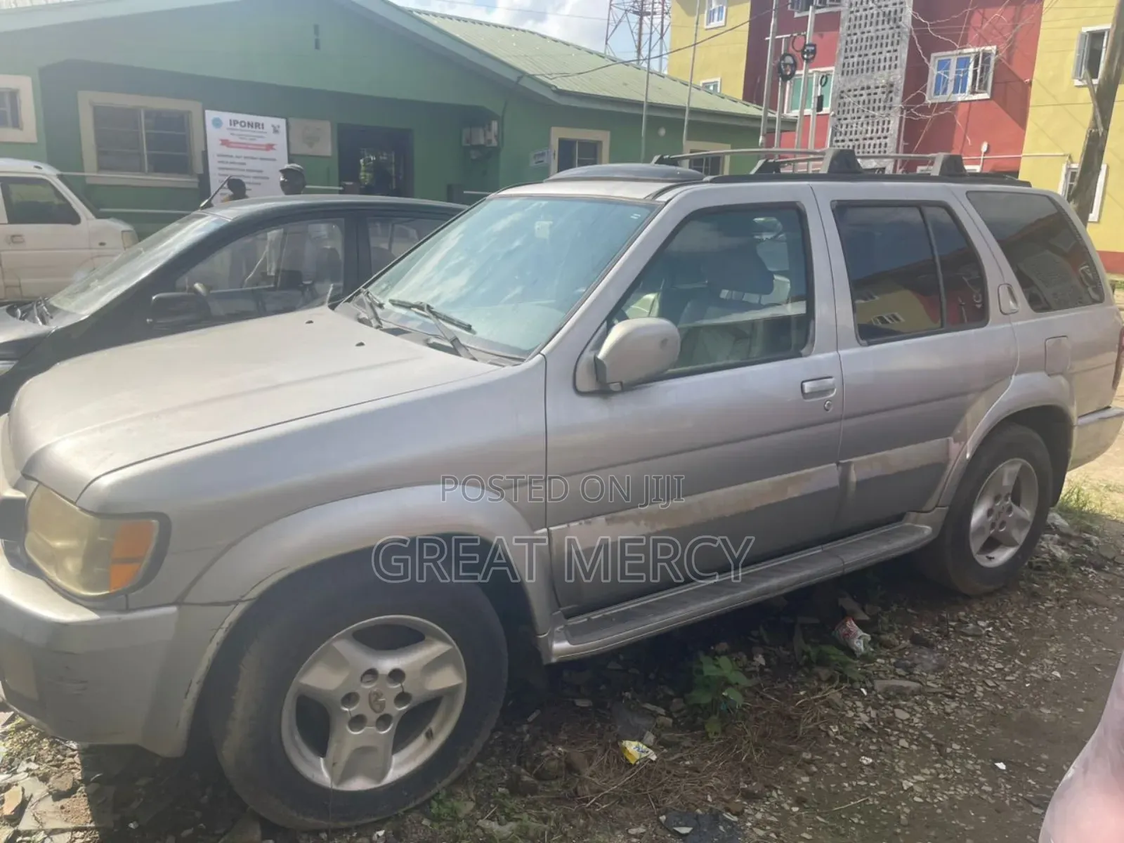 Infiniti QX4 2003 Silver