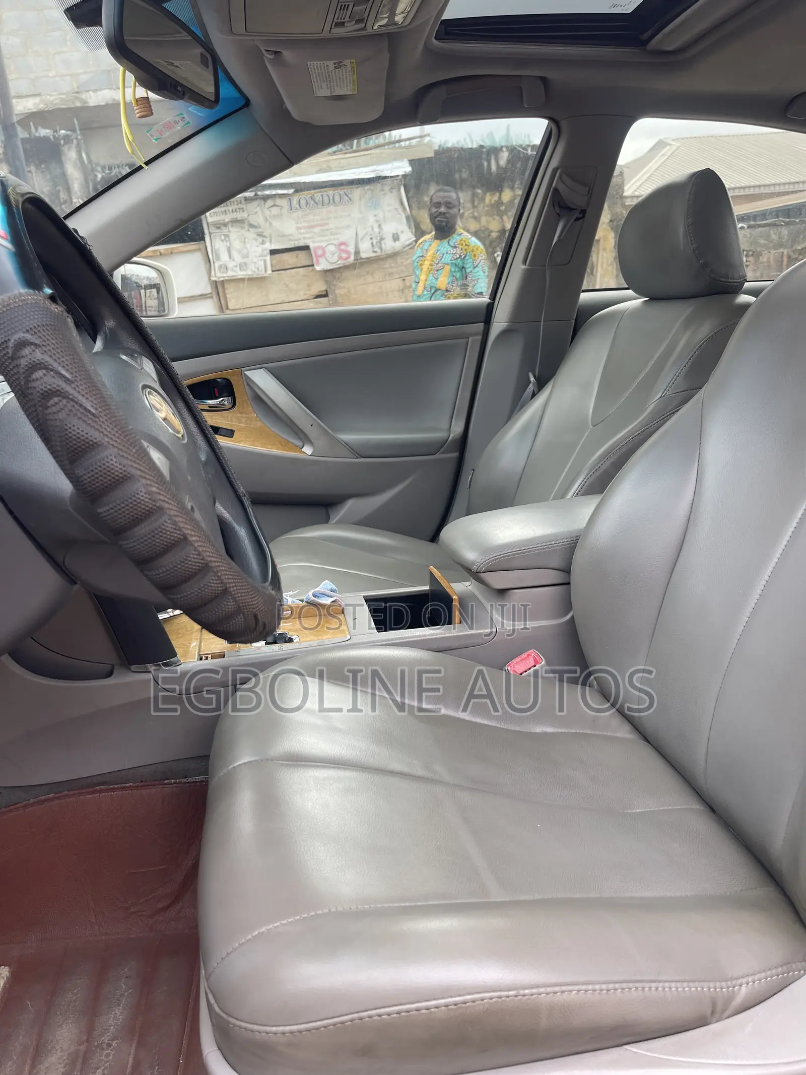 Toyota Camry XLE V6 4dr Sedan (3.5L 6cyl 6AM) 2008 White