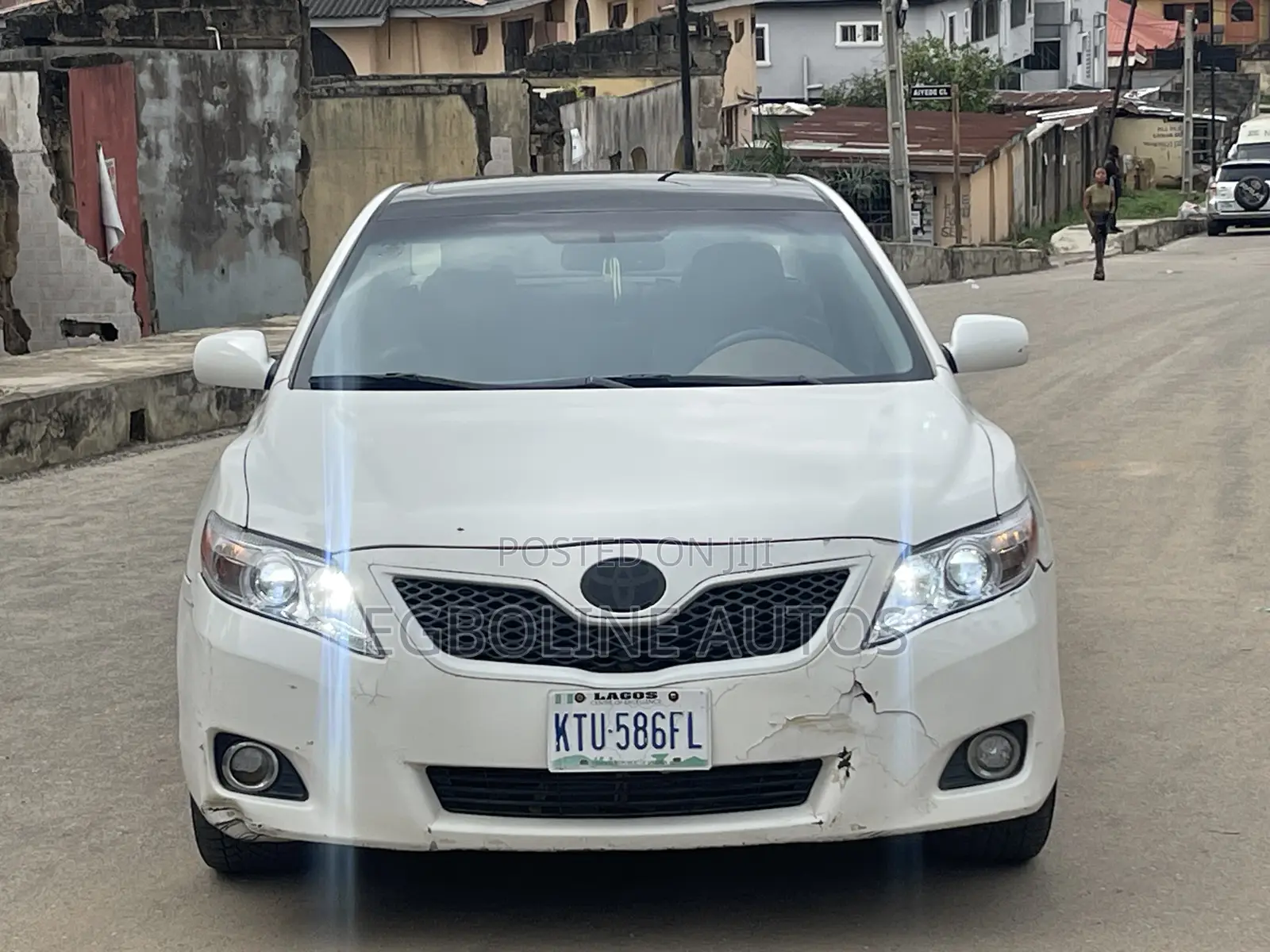 Toyota Camry XLE V6 4dr Sedan (3.5L 6cyl 6AM) 2008 White