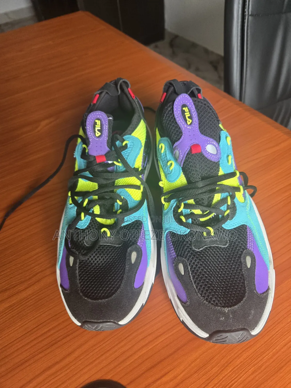 Fila V94m Sneakers