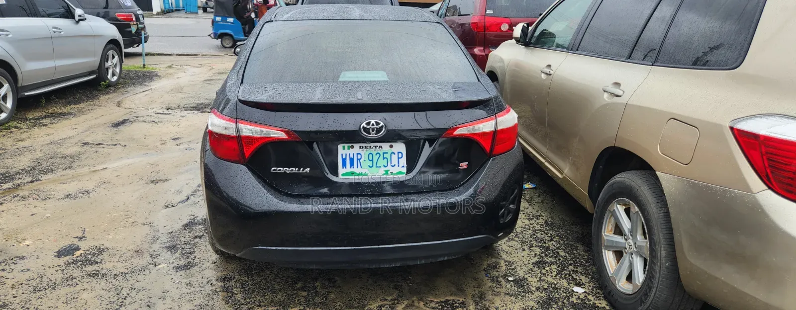 Toyota Corolla 2016 Black