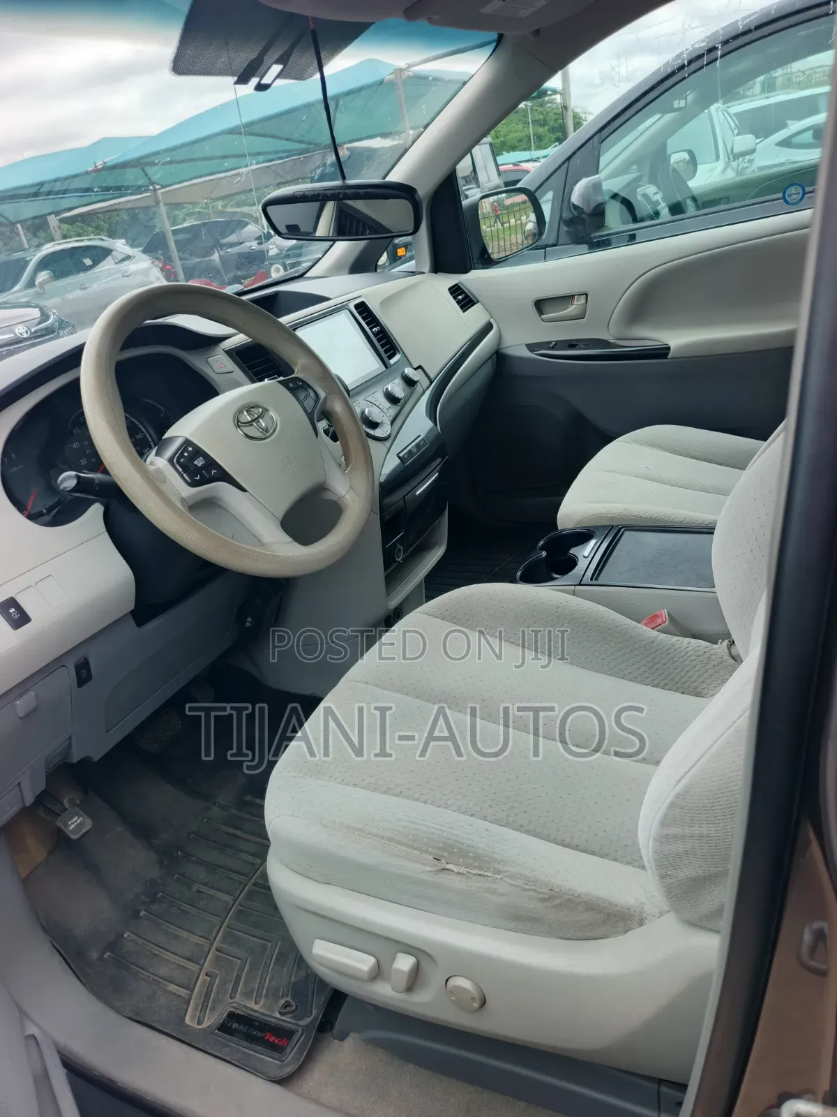 Toyota Sienna 2012 Gray