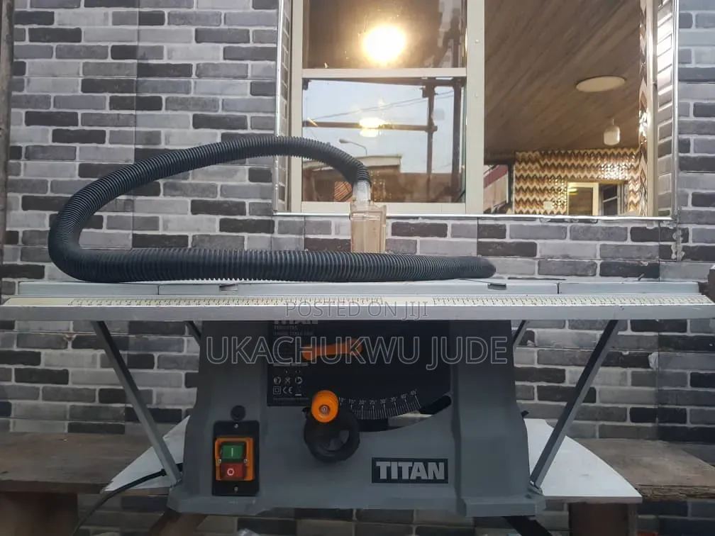 1500watts Titan Table Saw With Big Blade