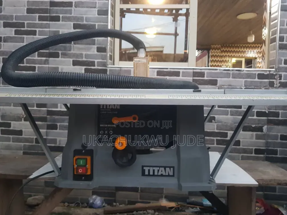 1500watts Titan Table Saw With Big Blade