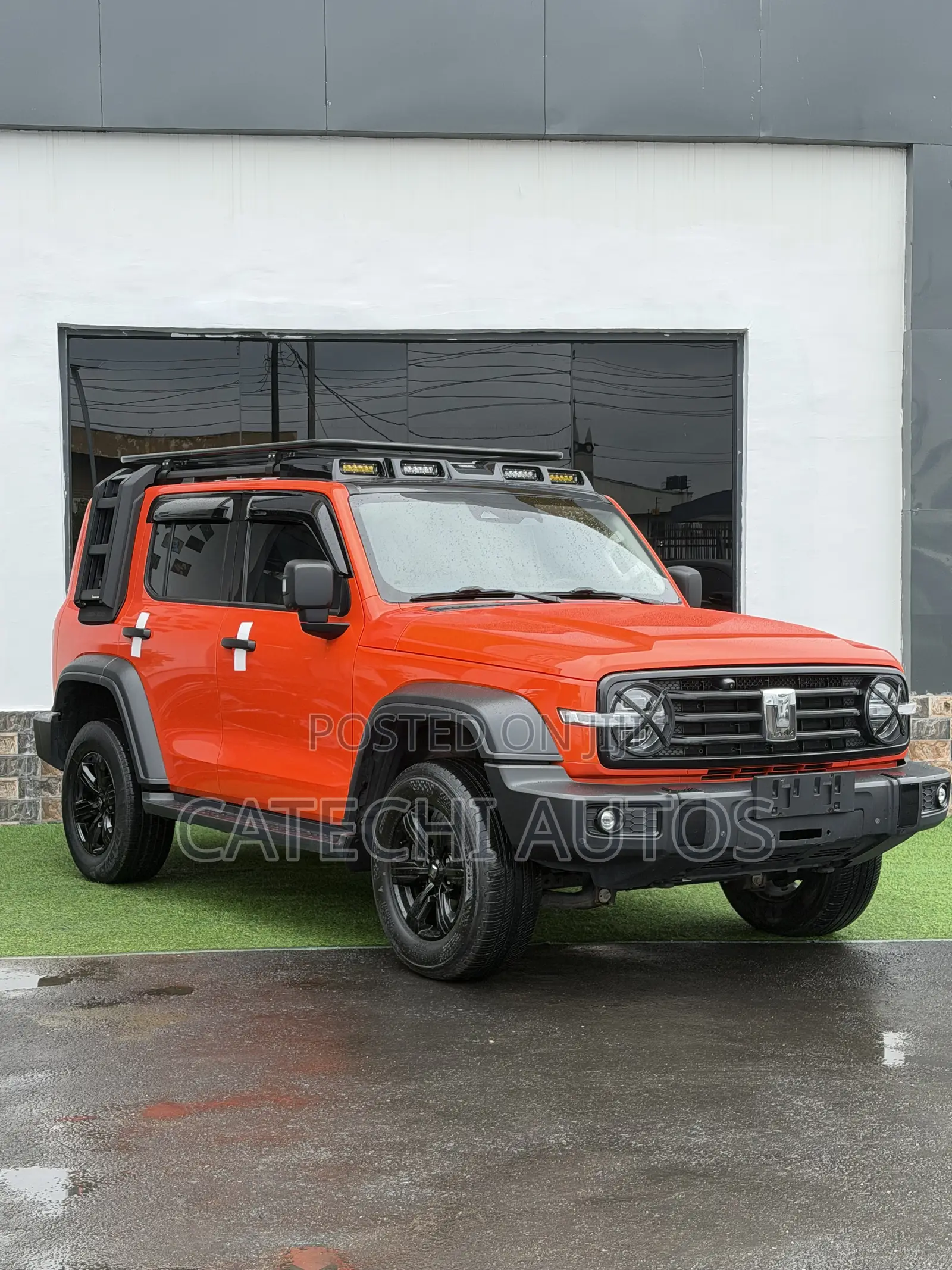 Car 2023 Orange