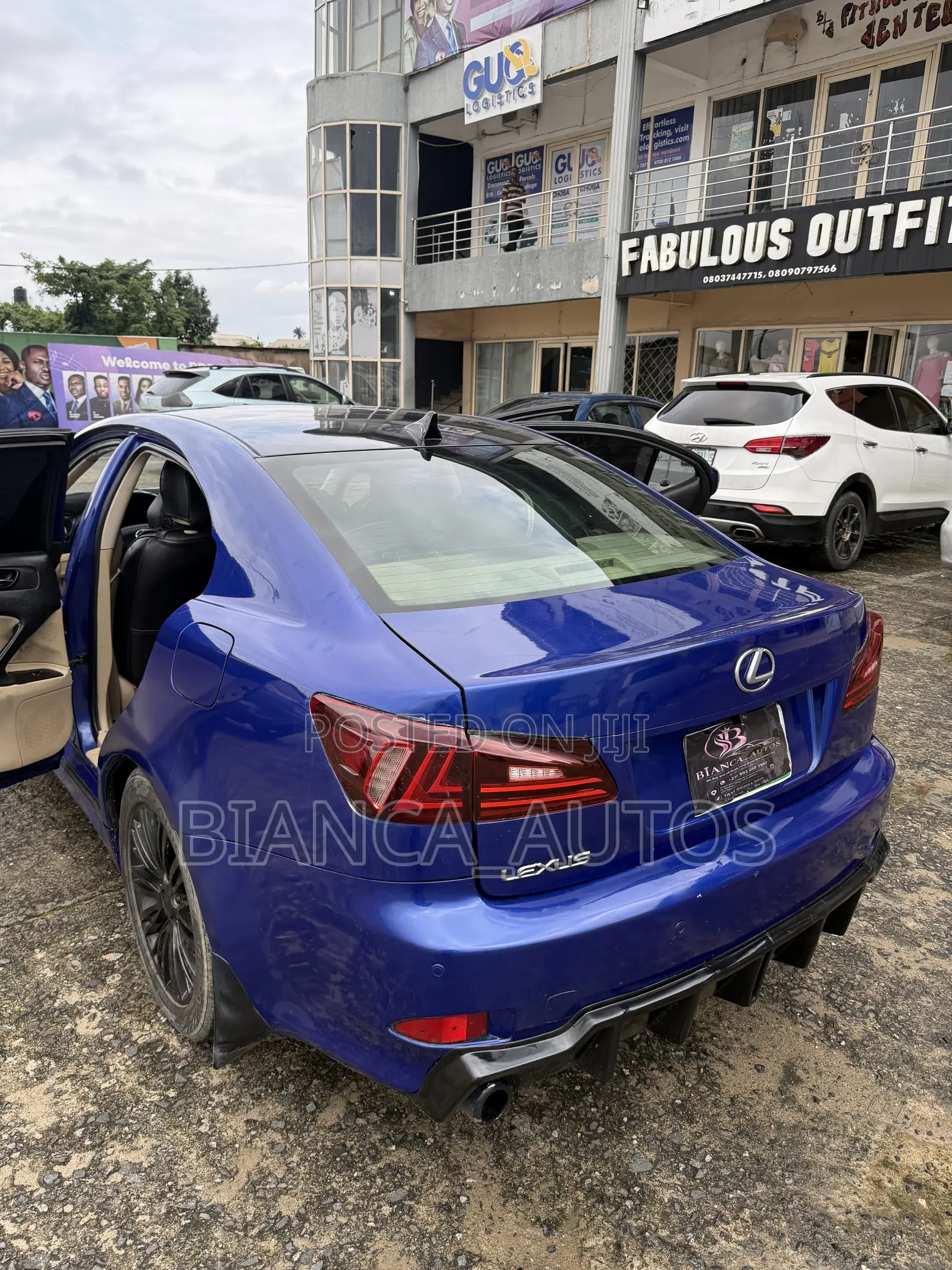 Lexus IS 2009 Blue