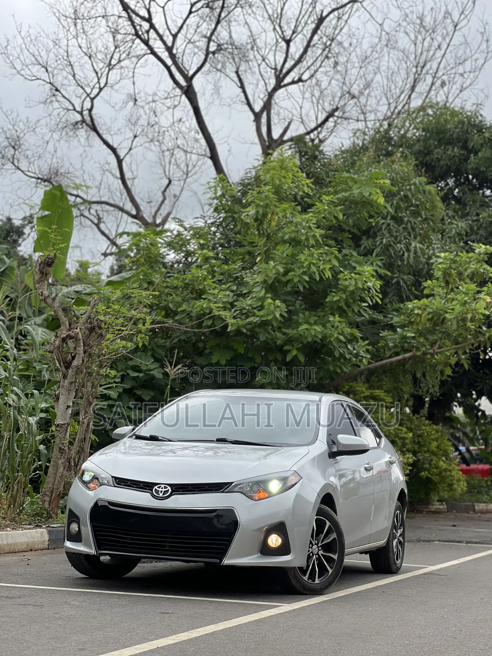 Toyota Corolla 2015 Silver