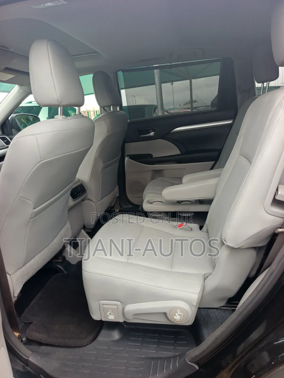 Toyota Highlander 2015 Black