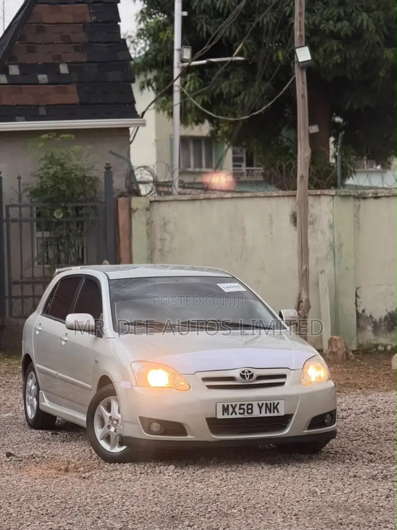 Toyota Corolla 2007 Silver