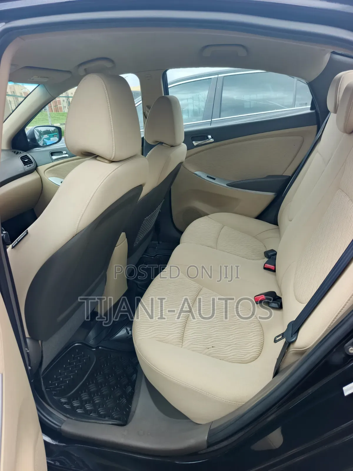 Hyundai Accent 2012 Black