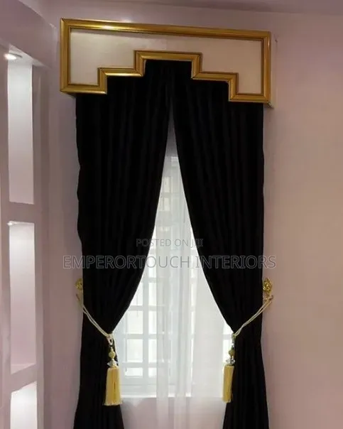 Royal Curtains With Pelment