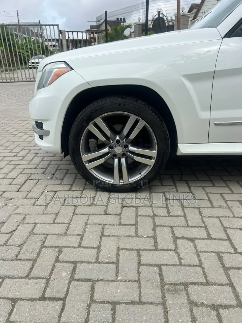 Mercedes-Benz GLK-Class 350 4MATIC 2014 White