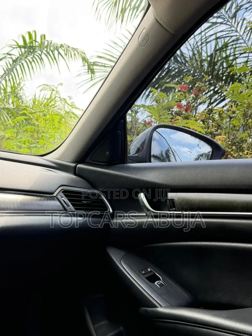 Honda Accord 2019 Black