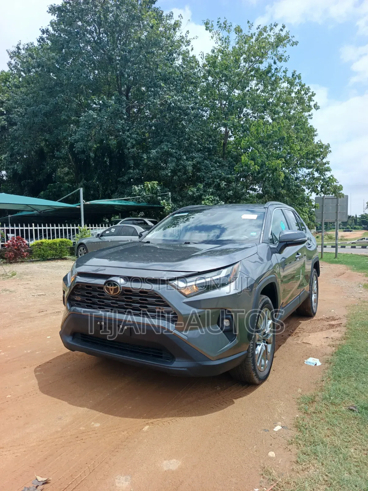 Toyota RAV4 2022 Gray