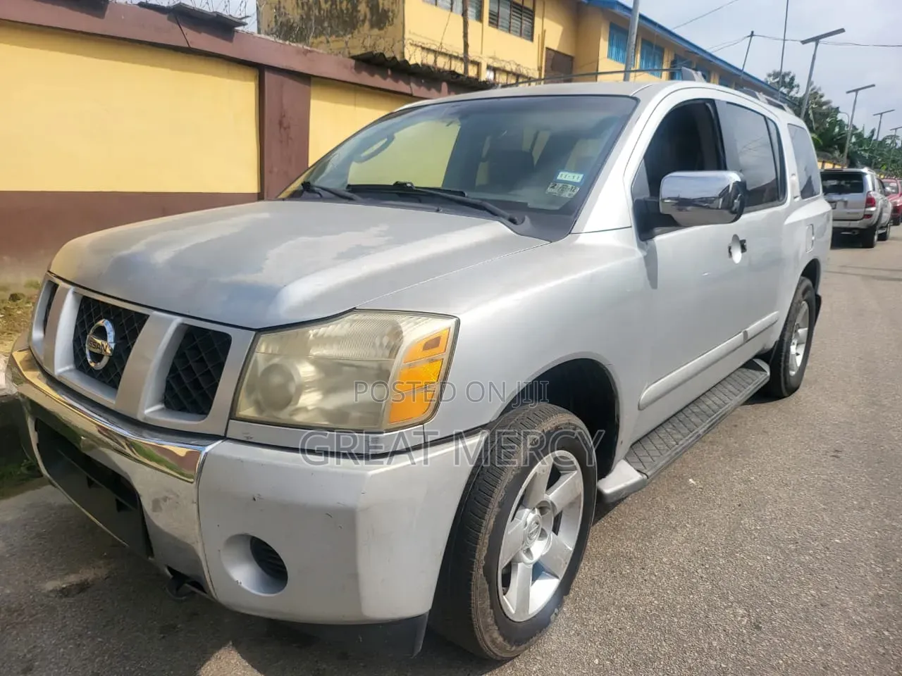 Nissan Armada 2005 Silver