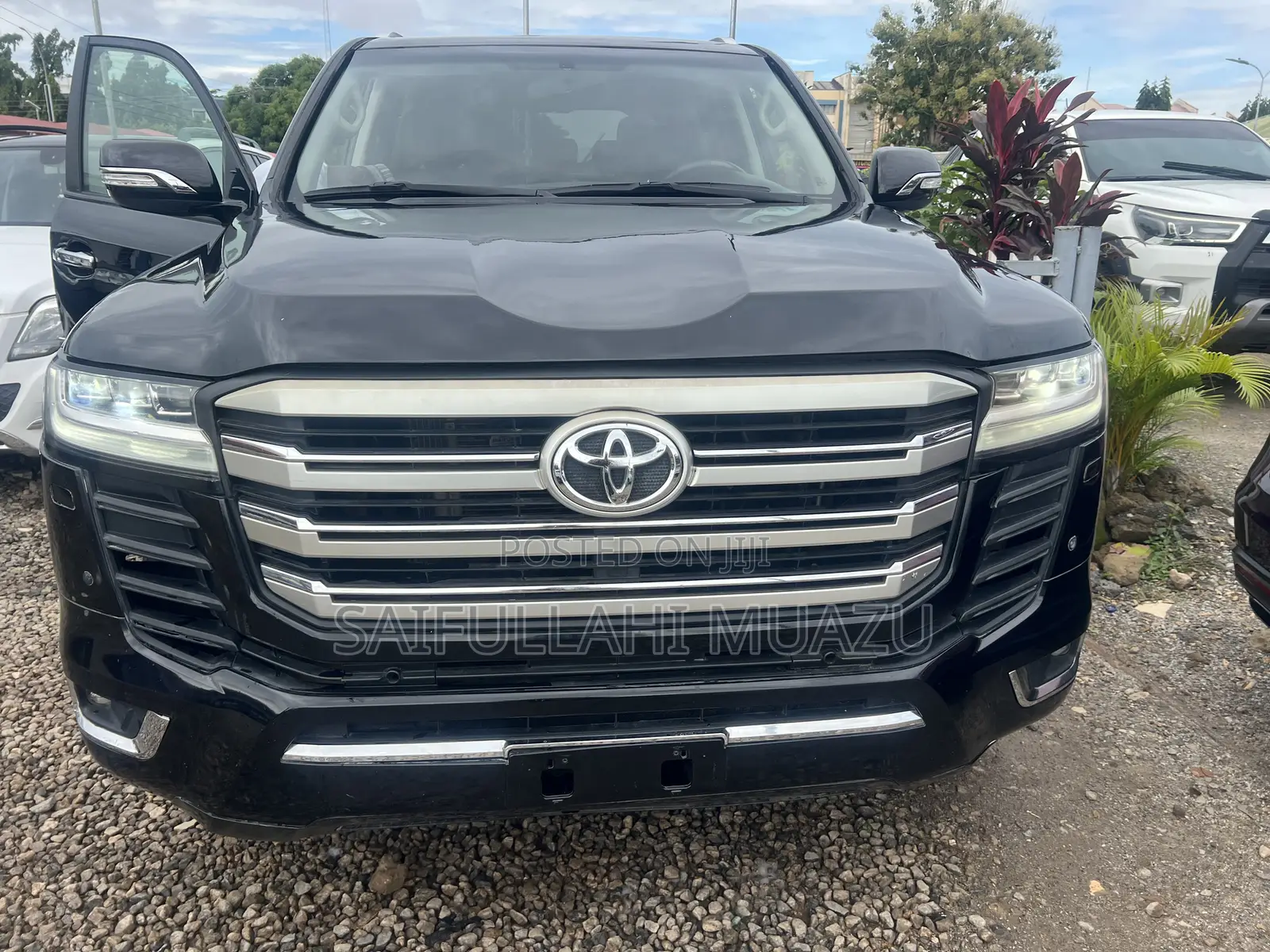 Toyota Land Cruiser 2012 Black