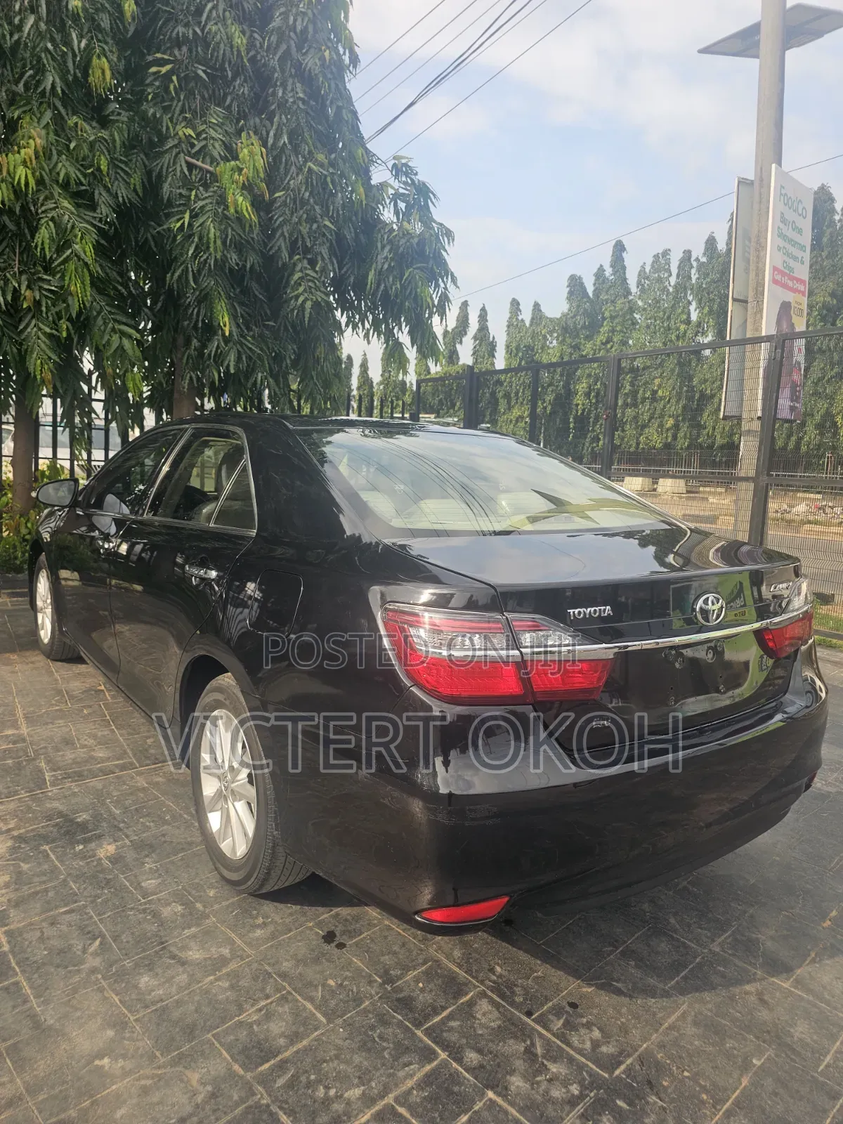 Toyota Camry 2016 Black