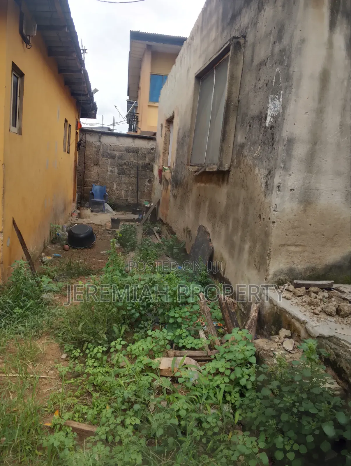 Open Space Off Ogunusi Rd for Lease