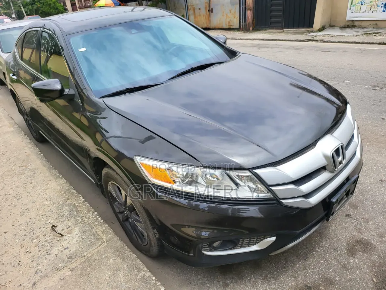 Honda Crosstour 2015 Black