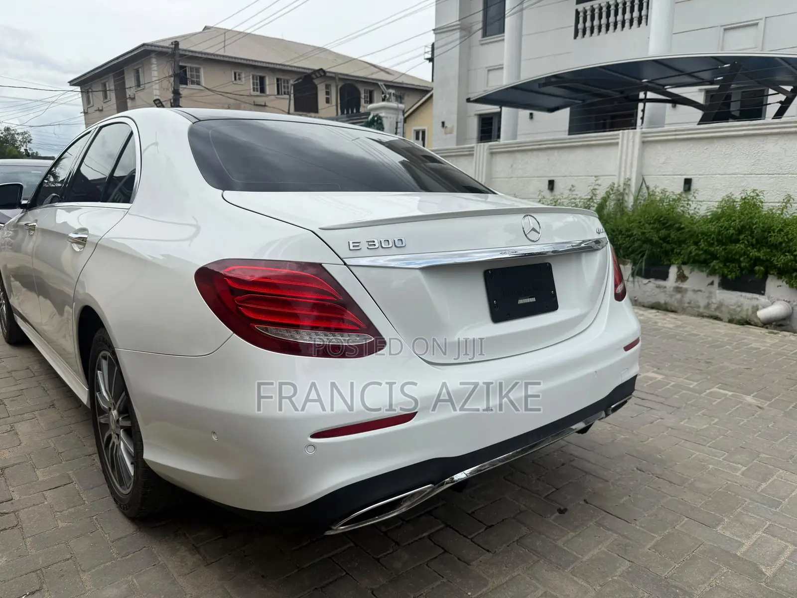 Mercedes-Benz 300E 2017 White