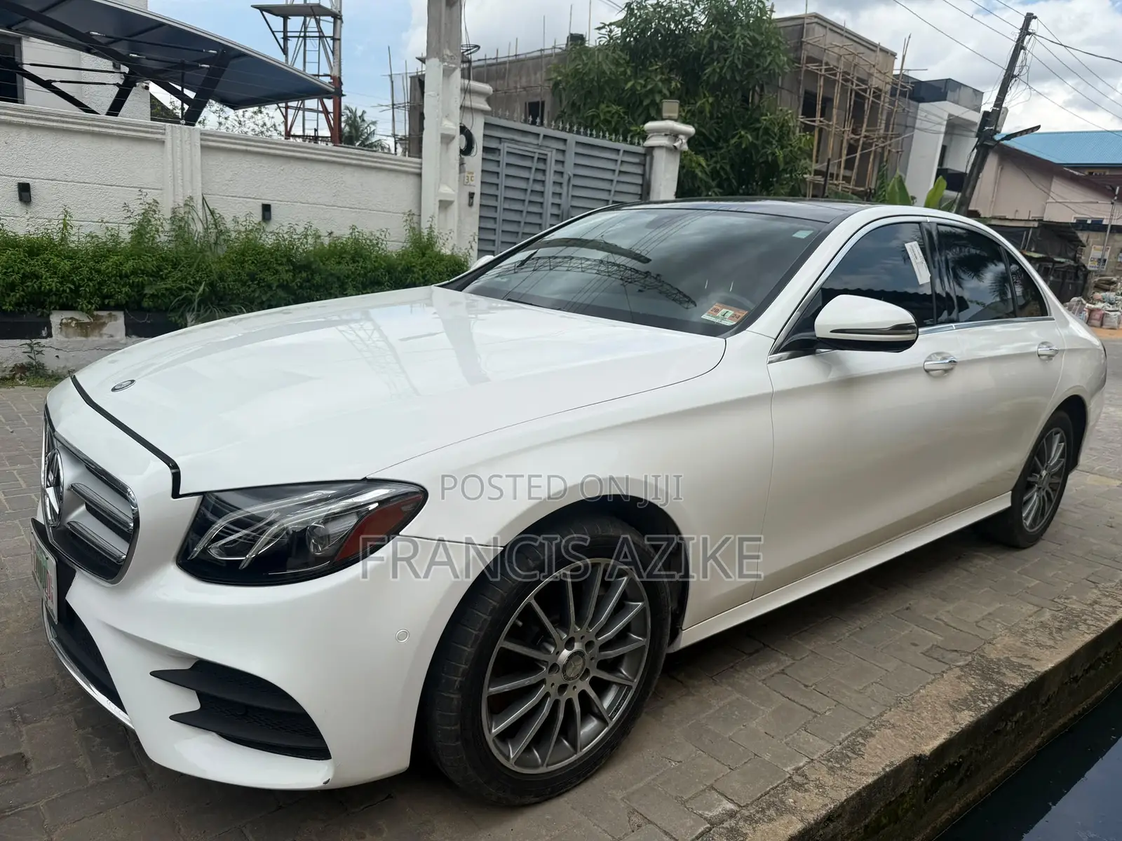 Mercedes-Benz 300E 2017 White
