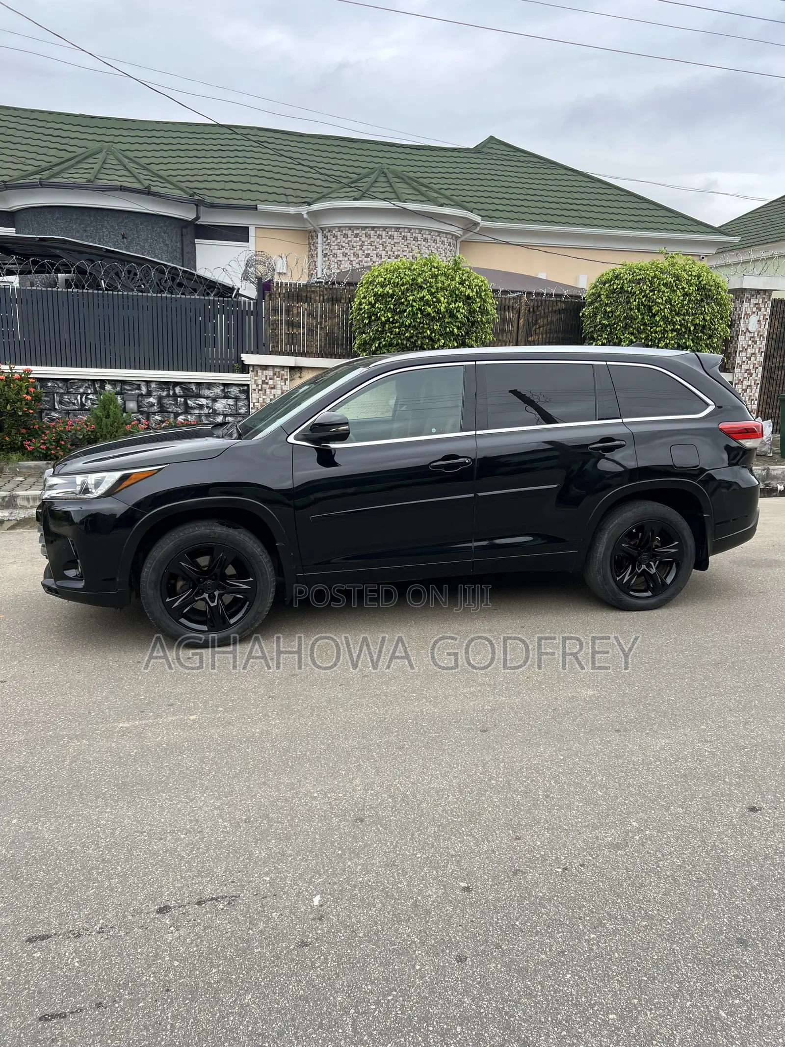 Toyota Highlander Limited Platinum 4x4 V6 (3.5L 6cyl 8A) 2018 Black