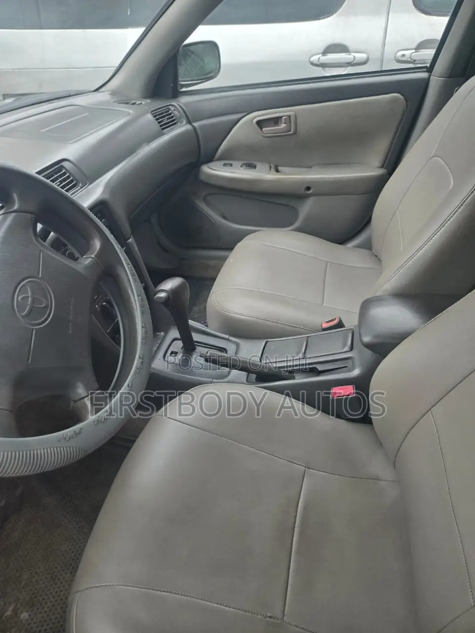 Toyota Camry 2001 Gray