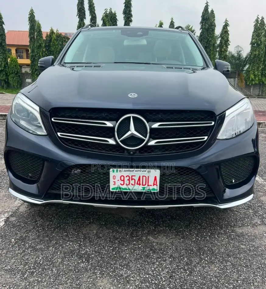 Mercedes-Benz GLE-Class GLE 350 2018 Blue
