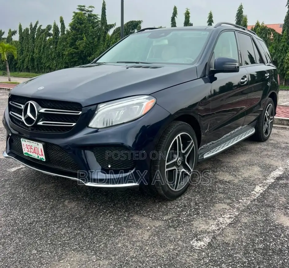 Mercedes-Benz GLE-Class GLE 350 2018 Blue