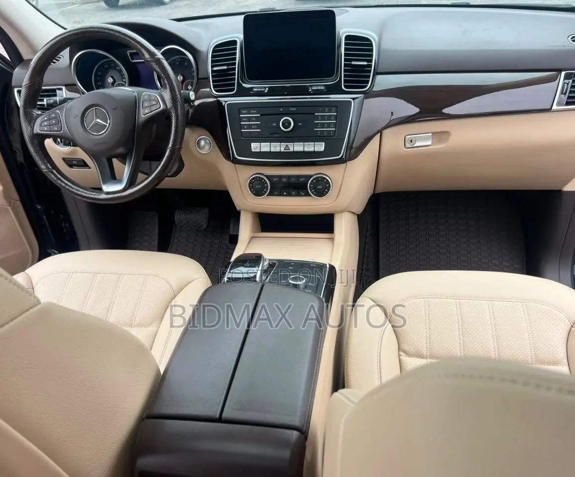 Mercedes-Benz GLE-Class GLE 350 2018 Blue