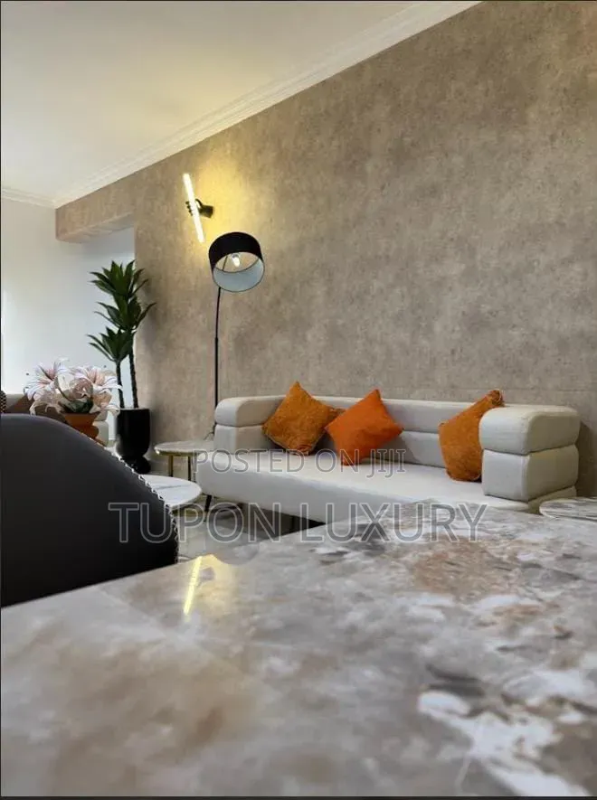 Luxury 2 Bedroom Apartment