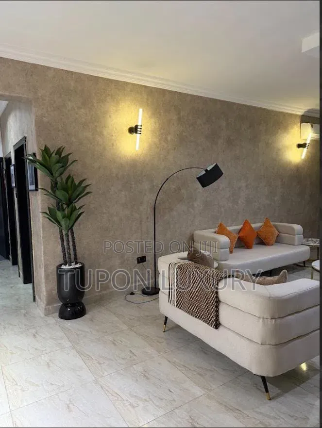 Luxury 2 Bedroom Apartment