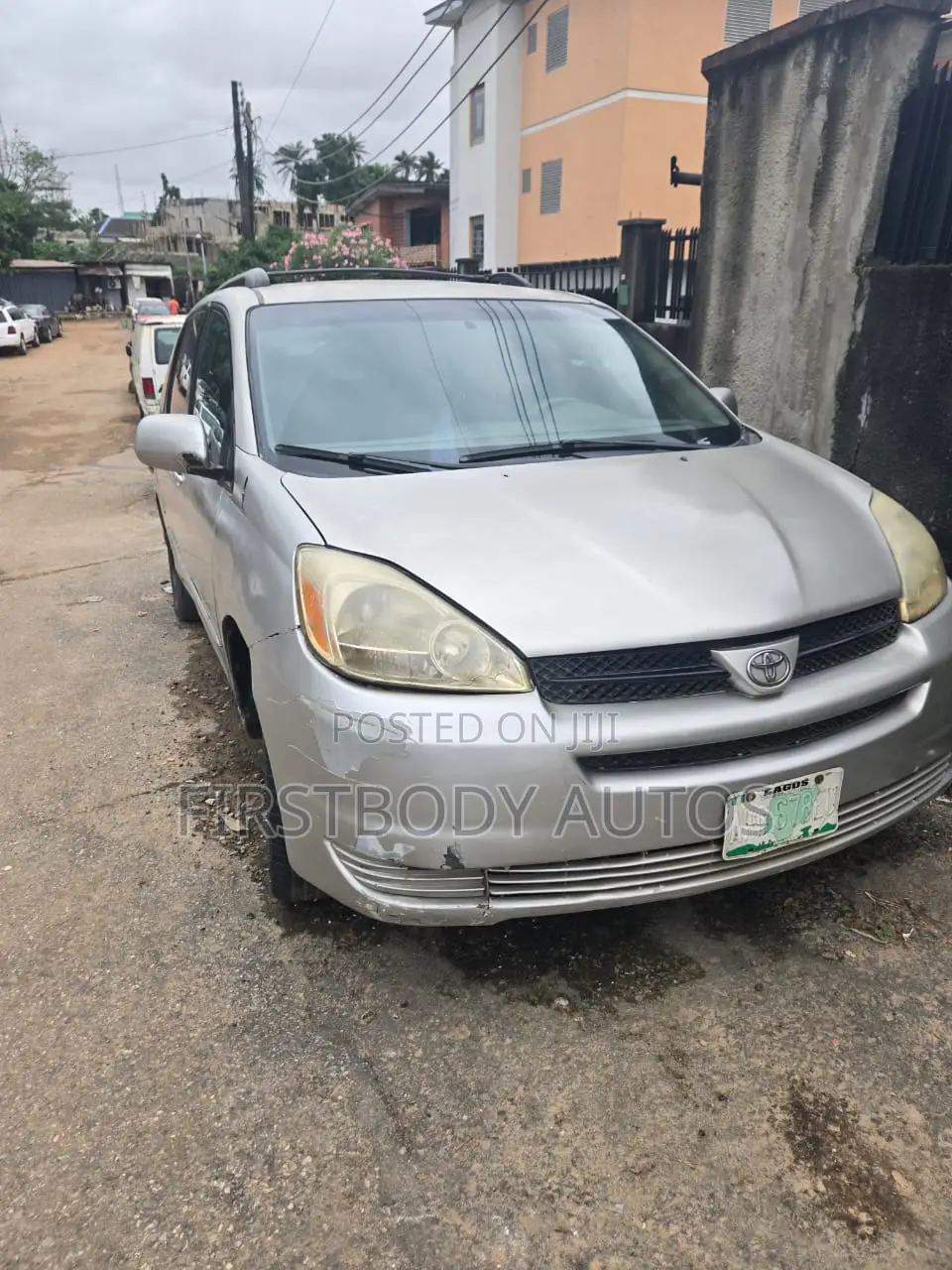 Toyota Sienna 2005 Gray