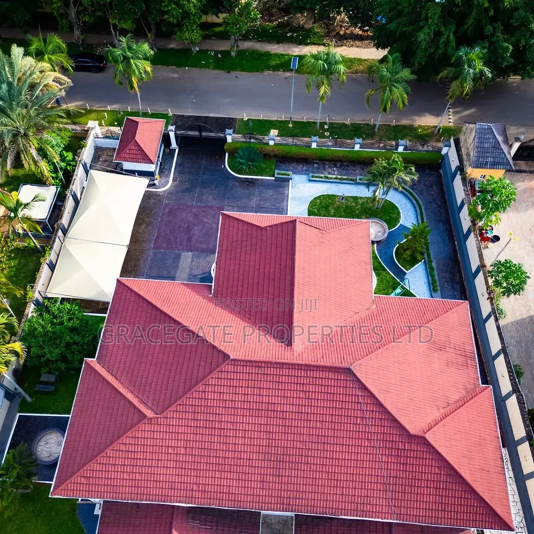 5bdrm Duplex in Legislative Quarters, Gudu for sale