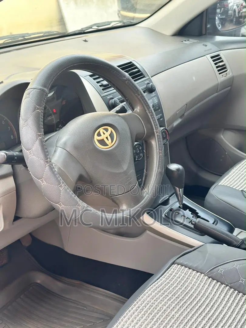 Toyota Corolla 2010