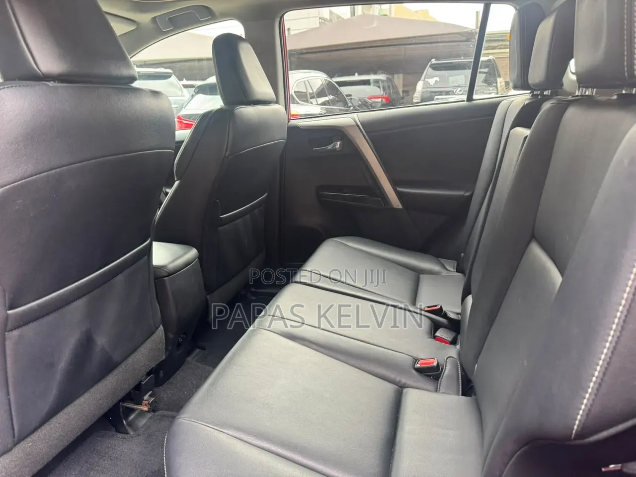 Toyota RAV4 2016 Red