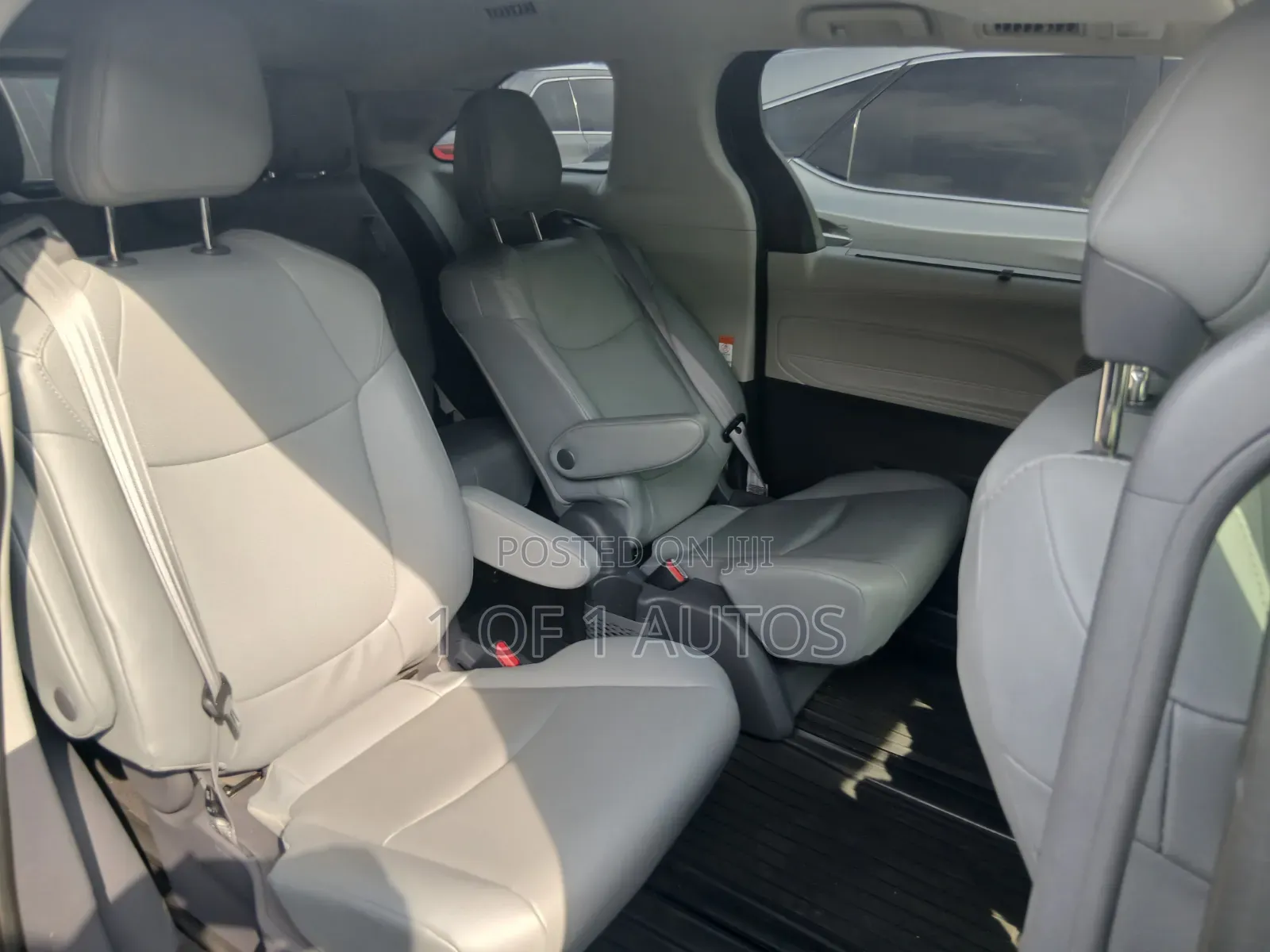 Toyota Sienna 2021 Gray