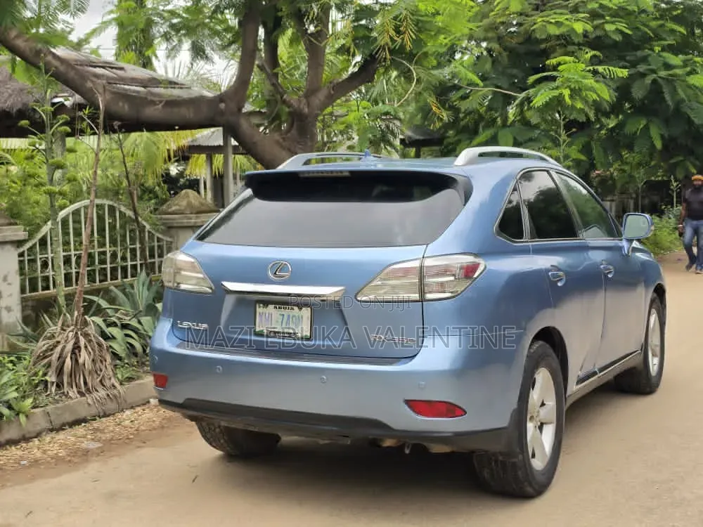 Lexus RX 2011 Blue