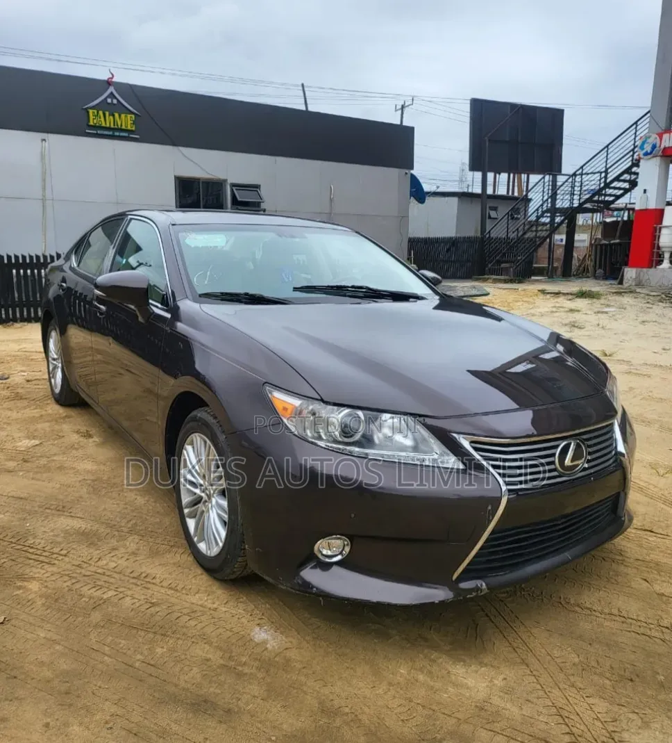 Lexus ES 2014 Brown
