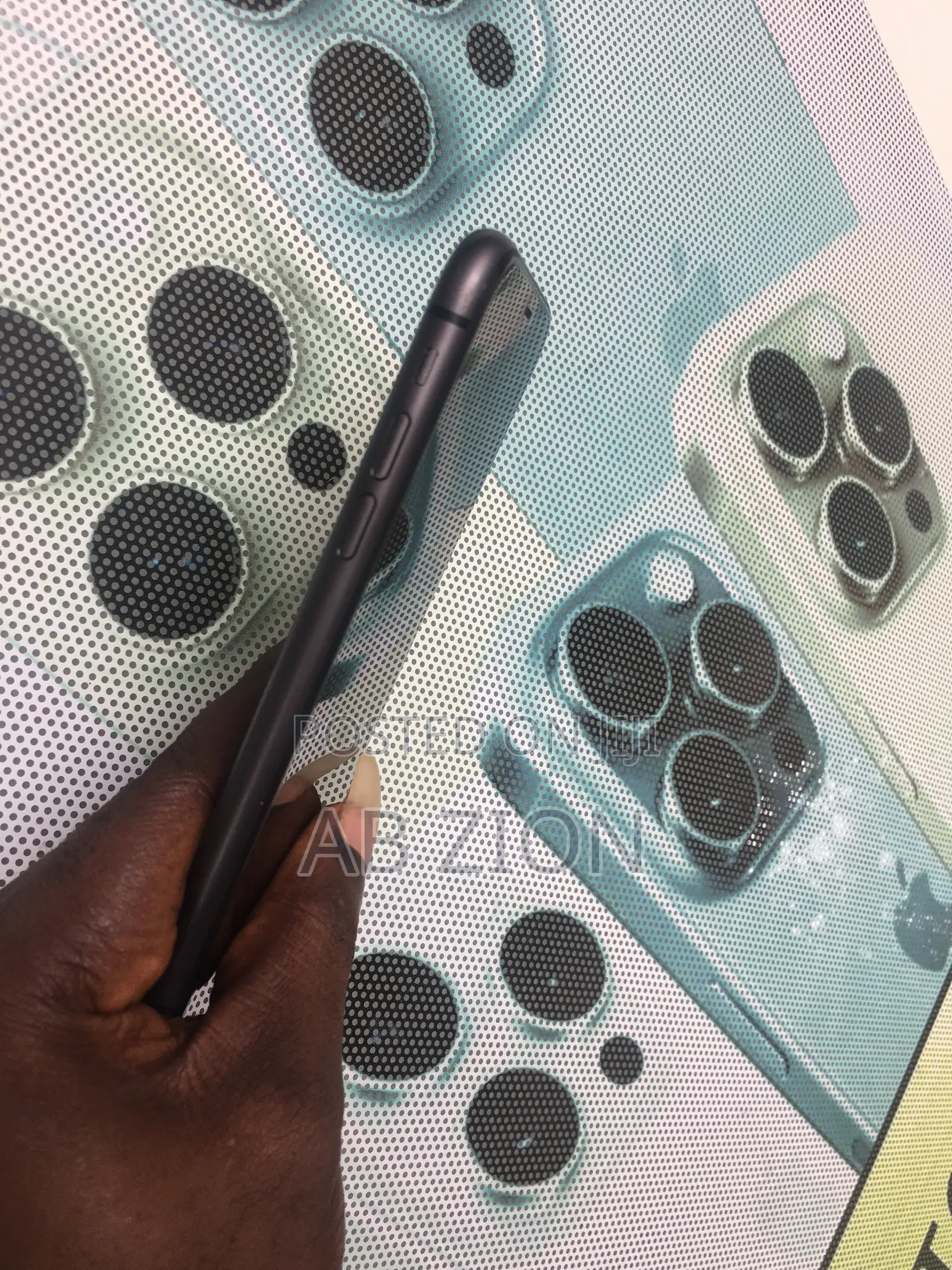 Apple iPhone 11 64 GB Black