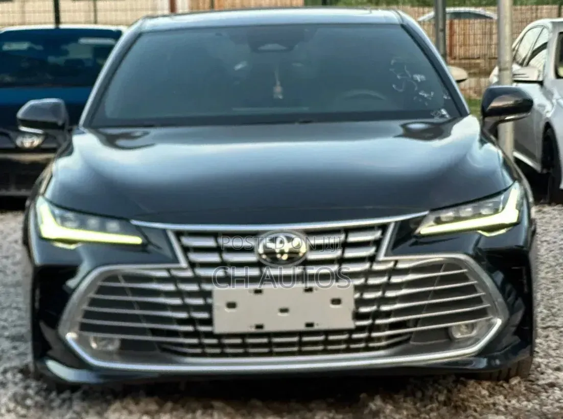 Toyota Avalon 2025 Black