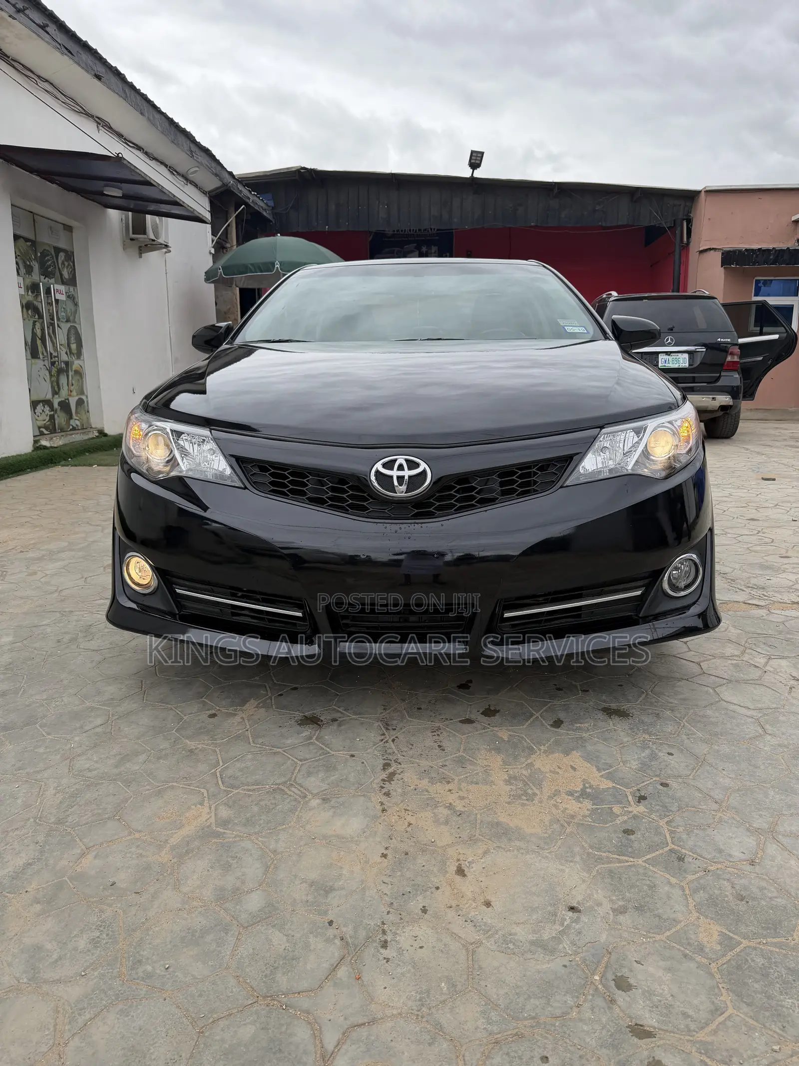 Toyota Camry SE 4dr Sedan (2.5L 4cyl 6A) 2014 Black