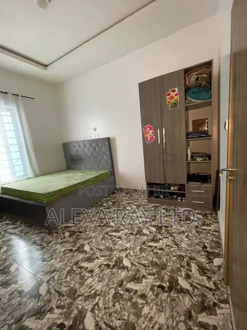 1bdrm Shared Apartment in Ikota Gra Estate for rent
