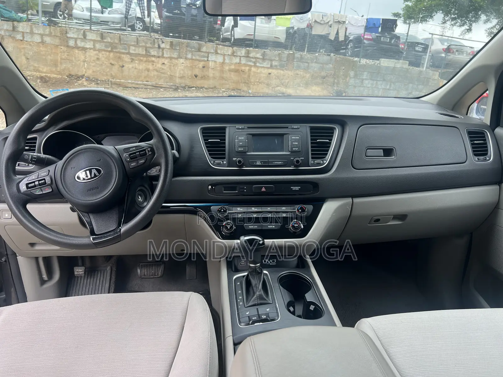 Kia Sedona L 4dr Minivan (3.3L 6cyl 6A) 2015 Gray