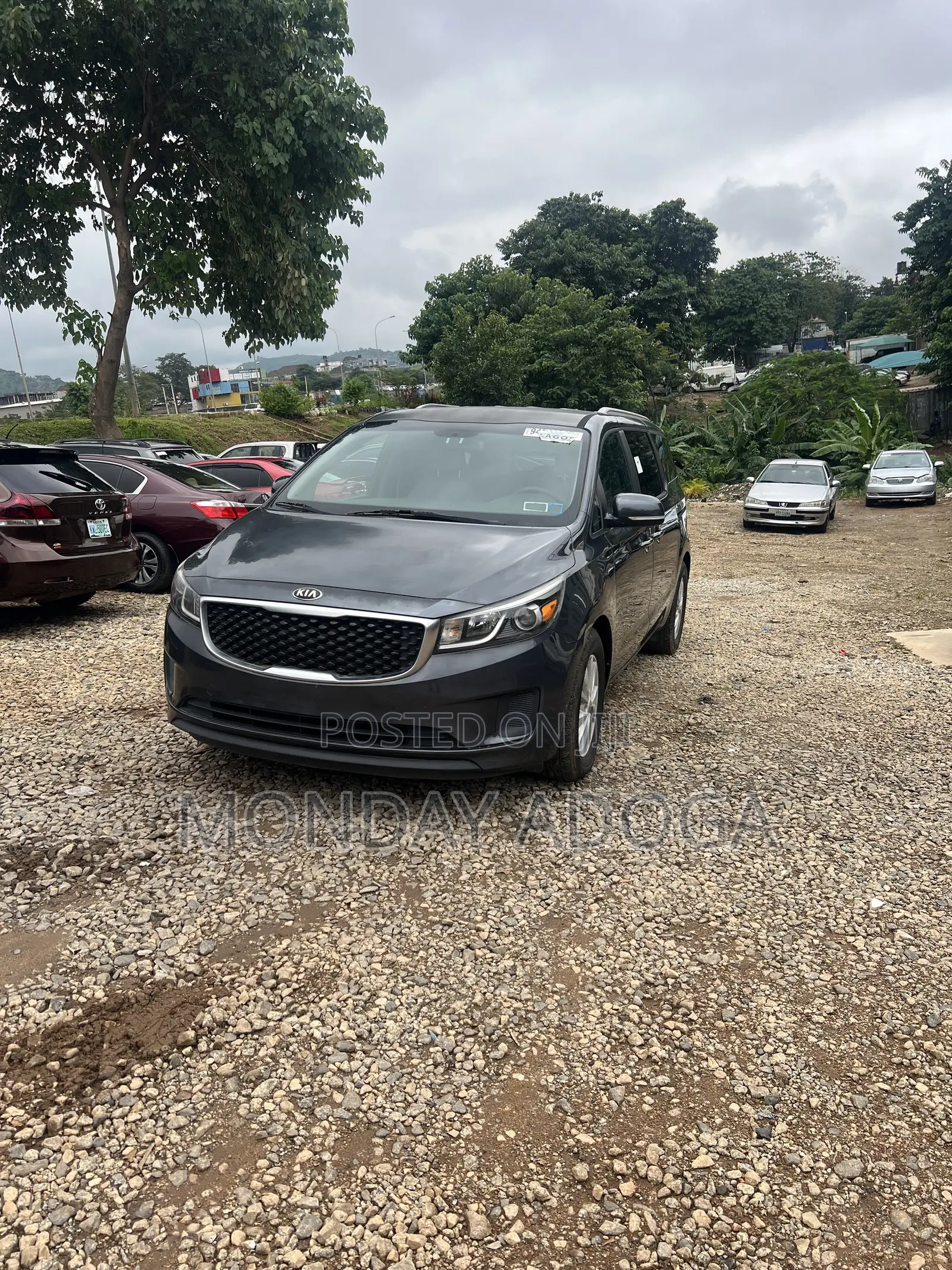 Kia Sedona L 4dr Minivan (3.3L 6cyl 6A) 2015 Gray