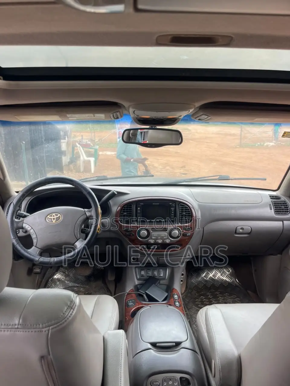 Toyota Sequoia SR5 4dr SUV 4WD (4.7L 8cyl 5A) 2005 Gray